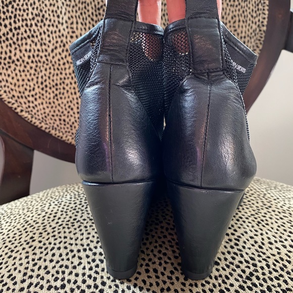 Marccain Sport wedge ankle boots - Picture 5 of 8